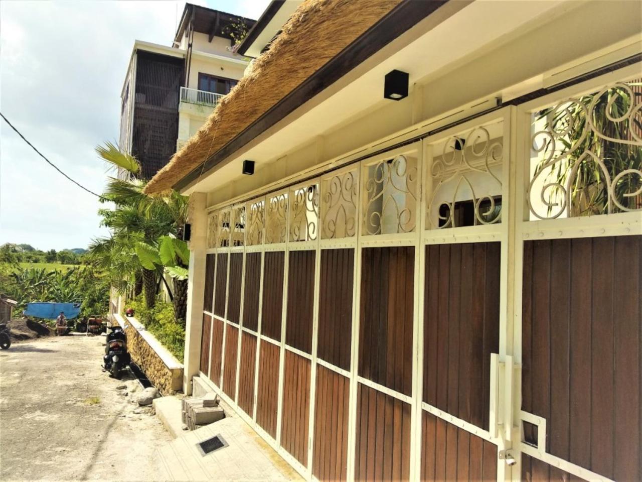 Rumah Padi Luxury Guest House Canggu  Exterior photo