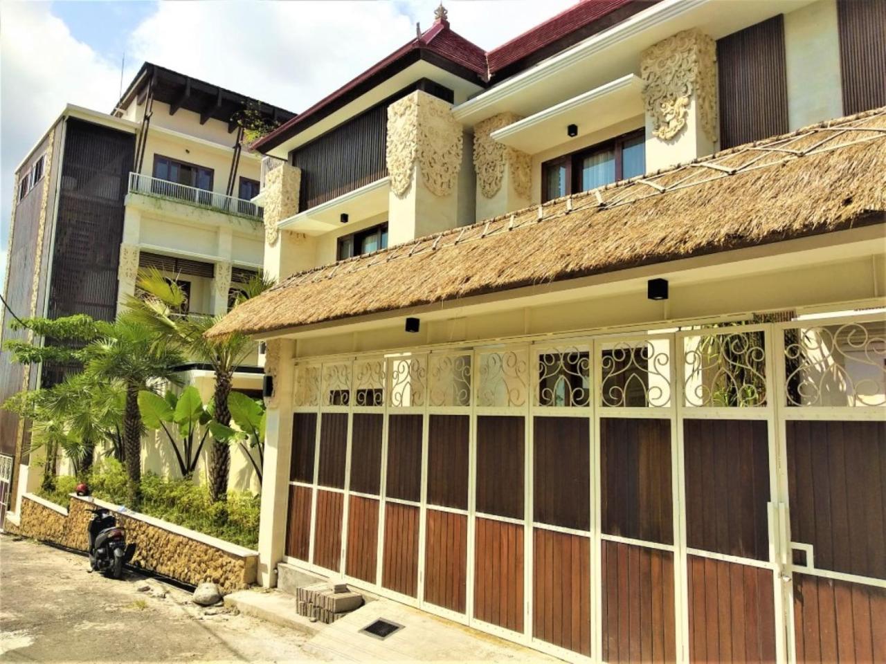 Rumah Padi Luxury Guest House Canggu  Exterior photo